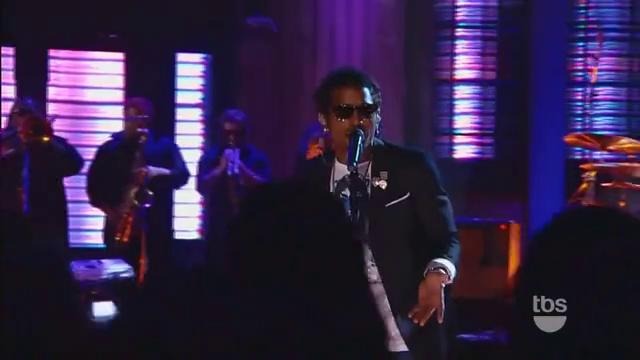 Lloyd Performs Cupid on Lopez Tonight In (HD)