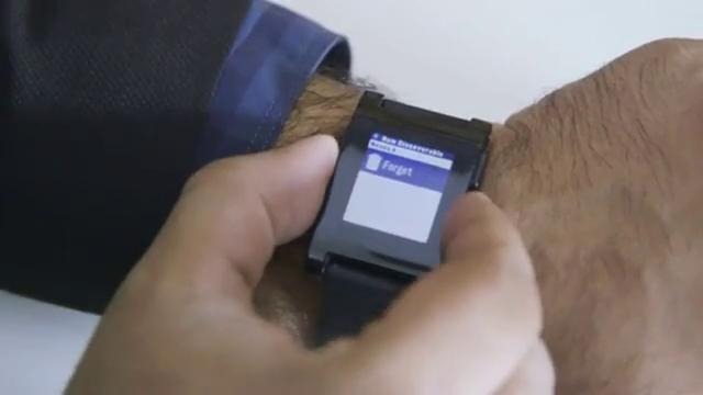 The Verge: Pebble smartwatch review
