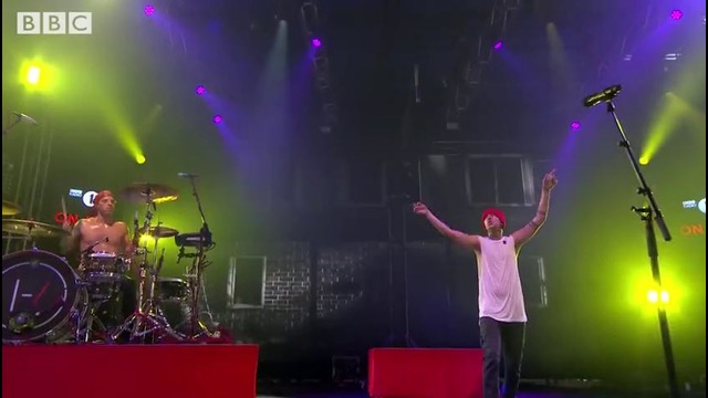 Twenty One Pilots – Stressed Out At Radio 1’s Weekend 2016