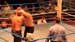 Узбекский Тайсон Просто Избил Мощного Боксёра