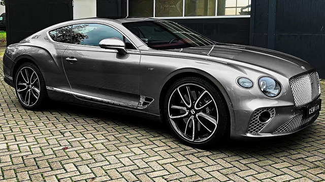 Bentley Continental GT (2024) – роскошный седан невероятно нового уровня