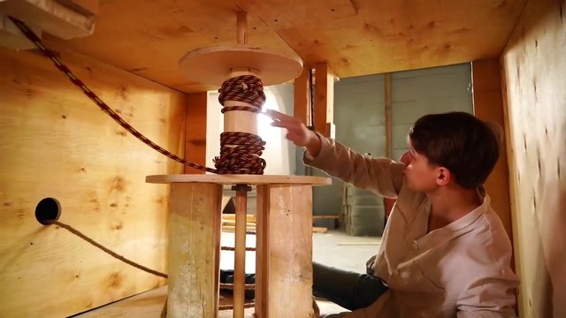 Армрестлинг на гигантских руках