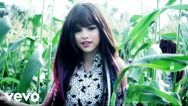 Selena Gomez & The Scene – Hit The Lights (Official Video)