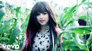 Selena Gomez & The Scene – Hit The Lights (Official Video)