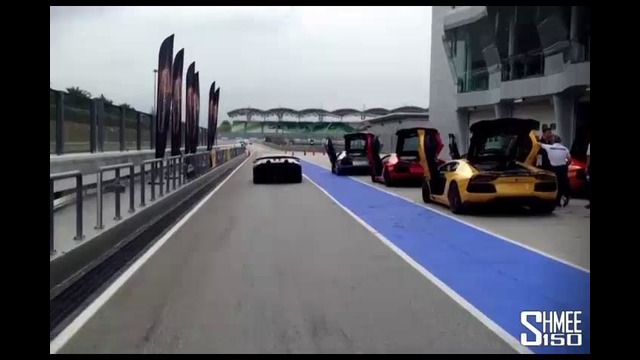 Lamborghini Sesto Elemento – Start, Revs and Flybys at Sepang Raceway