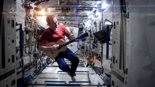 Chris Hadfield – Space Oddity (Cover)