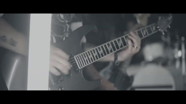 Metalite – Far From The Sanctuary (Official Music Video 2019)