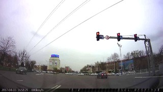Дальтоники на дорогах Ташкента #1