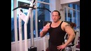 Тяга верхнего блока к груди за голову