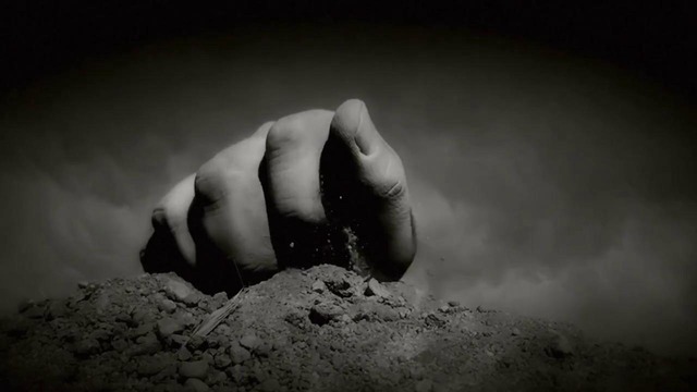 U2 – Song For Someone(Directed by Matt Mahurin)