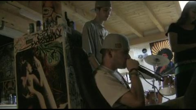 Supersick Reeps One Freestyle Beatbox in Switzerland – Must see