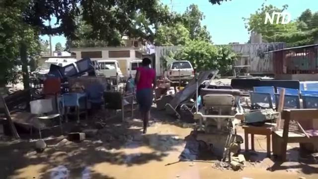 Смертоносные наводнения начались на Гаити на фоне насилия