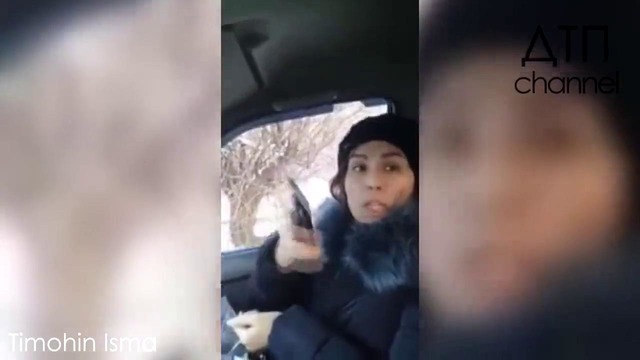 Неадекватная пассажирка в такси