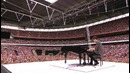 Shawn Mendes – Castle On The Hill / Treat You Better (Live Capitals Summertime Ball)