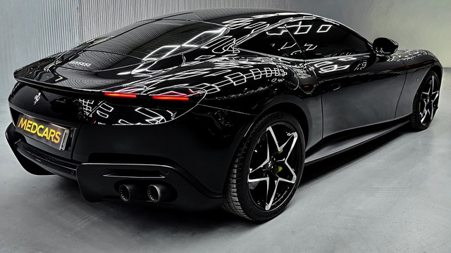 2026 Ferrari Roma – Sound, interior and Exterior | Black Beast