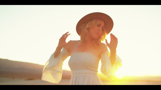 Markus Schulz & JES – Calling For Love (Official Music Video 2018)