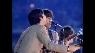 The Beatles – I Feel Fine (Live Shea Stadium)
