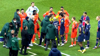 Судья сорвал матч ПСЖ – Истанбул: что случилось? Все подробности скандала