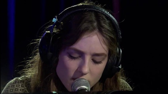 Birdy covers Kygo’s Firestone in the Radio 1 Live Lounge