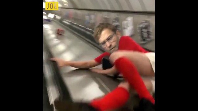 Ливерпуль" когда он выигрывает по ходу матча с комфортным для себя счёто