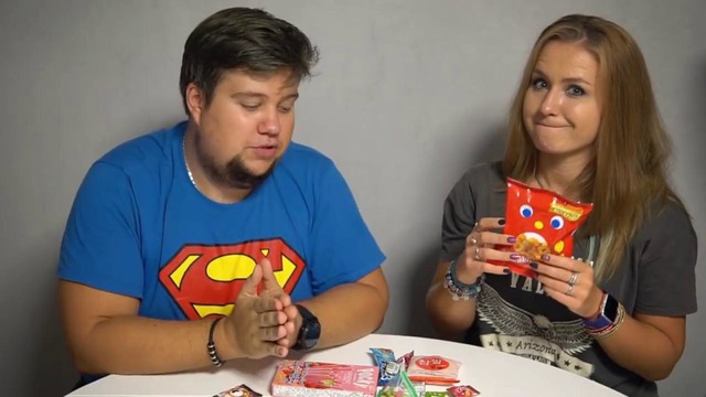 TheBrainDit ►Пробуем KitKat Со Вкусом Рыбы? Сладости Из Японии