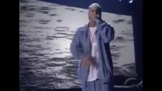 Eminem ft. Elton John – Stan (live at Grammys)