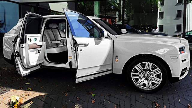 2024 Rolls Royce Cullinan – Sound, interior and Exterior Details