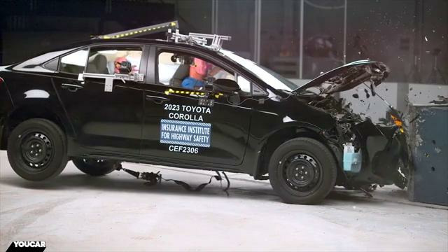 Toyota Corolla 2023 Crash Test